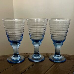 Set of 3 LIBBEY GLASS COMPANY Sirrus Blue Wine Glass 7”